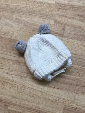 Calikids White Knit Baby Hat (0-3 Months)