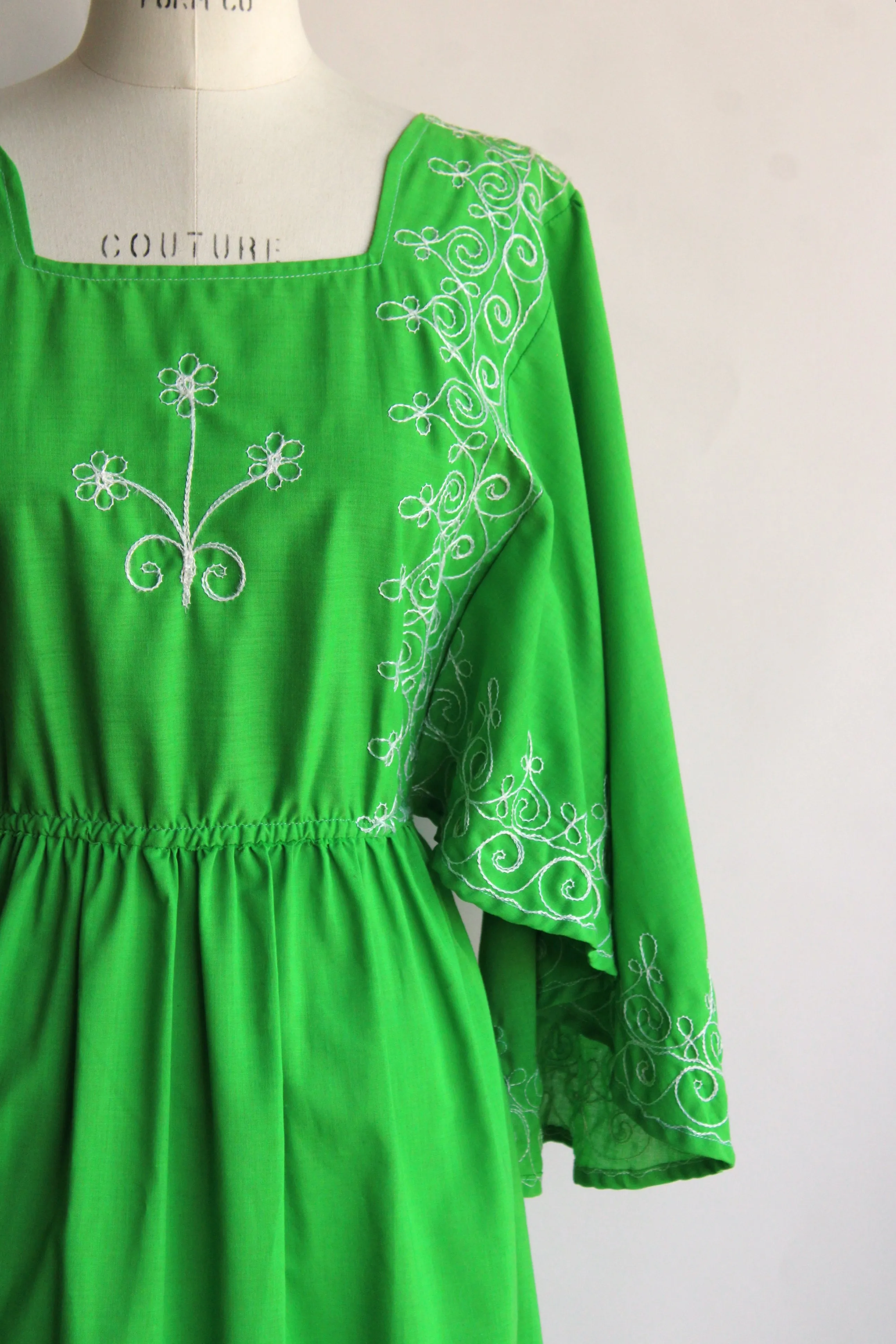 Vintage 1960s 1970s Green Maxi Dress