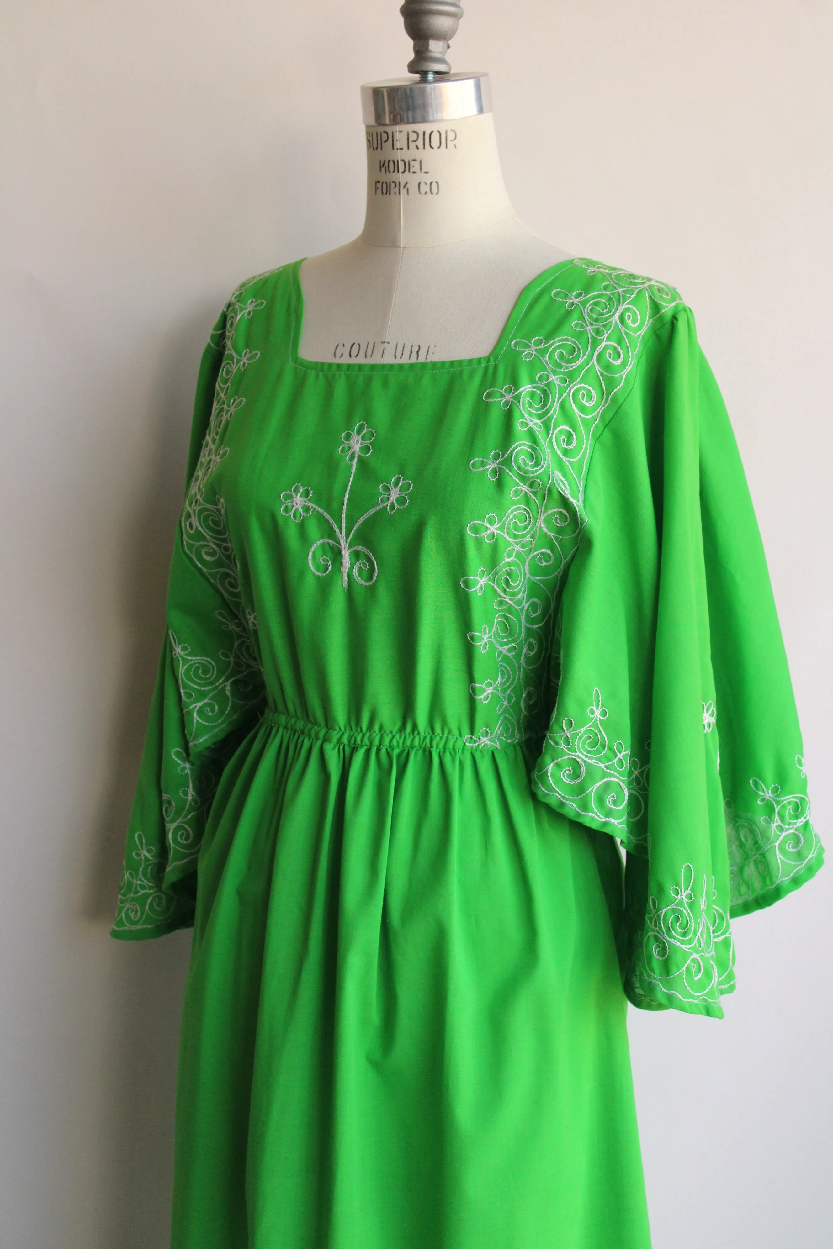 Vintage 1960s 1970s Green Maxi Dress