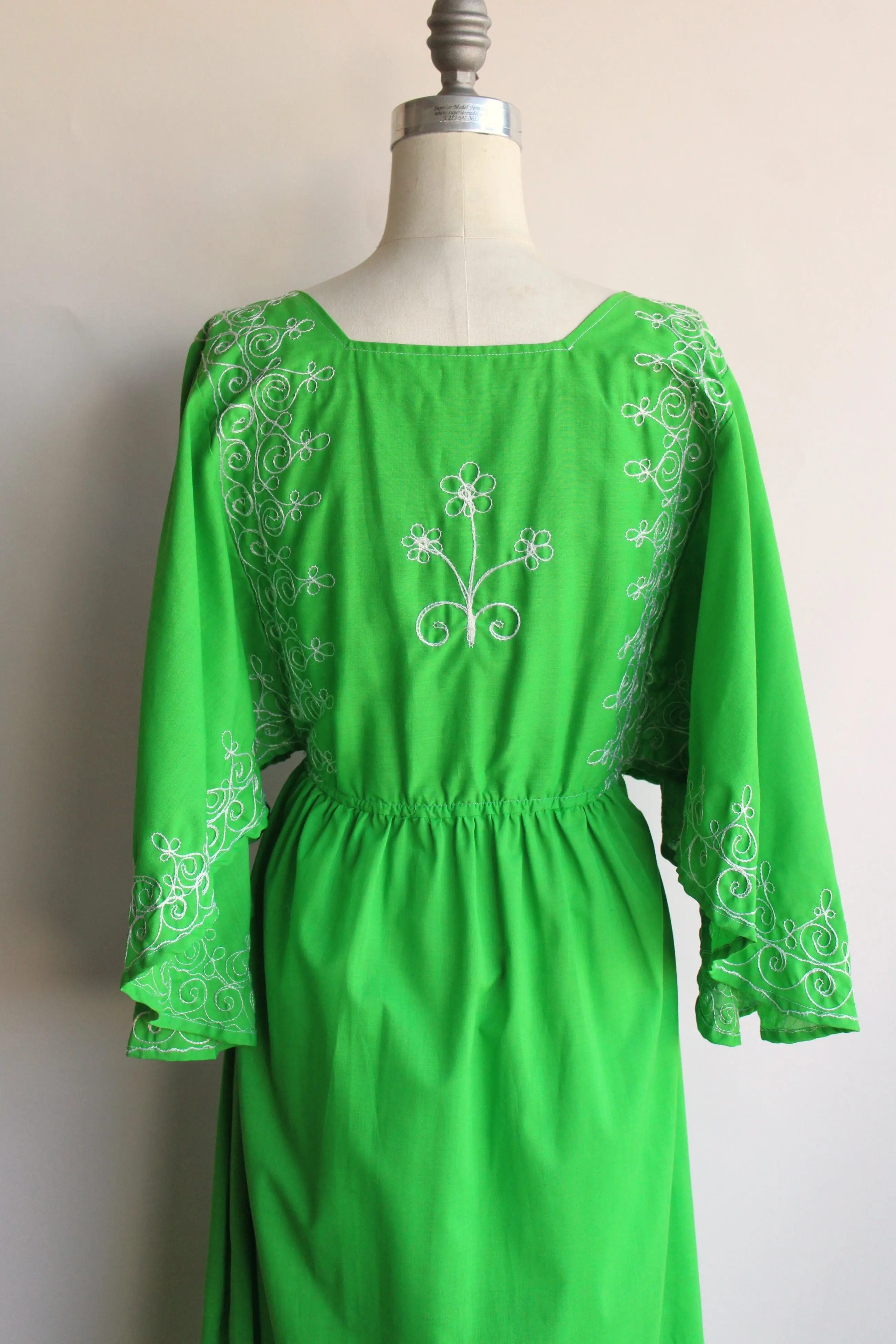 Vintage 1960s 1970s Green Maxi Dress